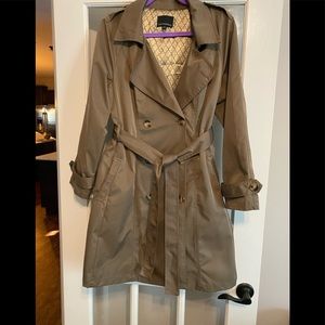 Cynthia Rowley trench coat, satin lining, and box pleats.